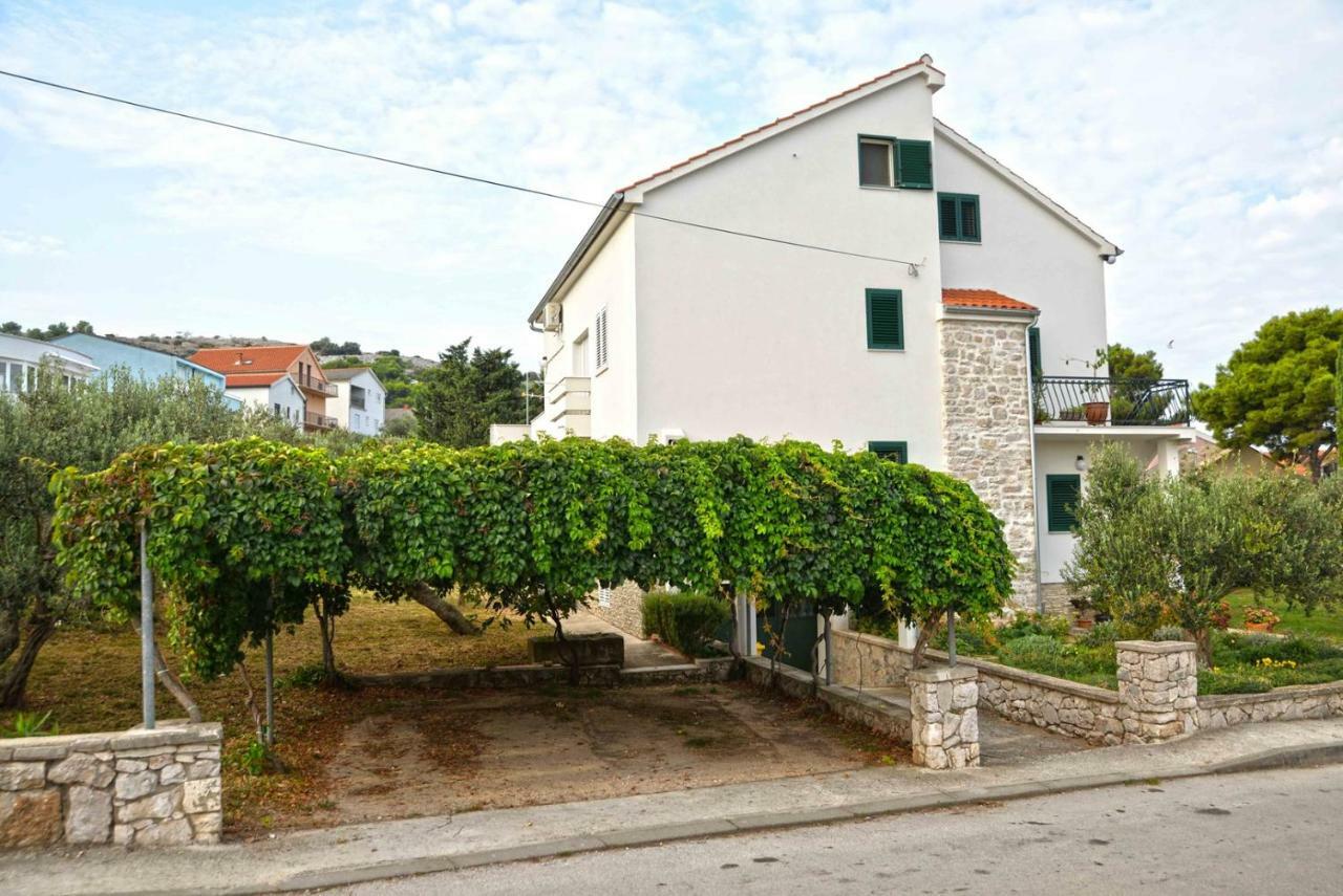 Apartment Kristina Murter Exterior foto